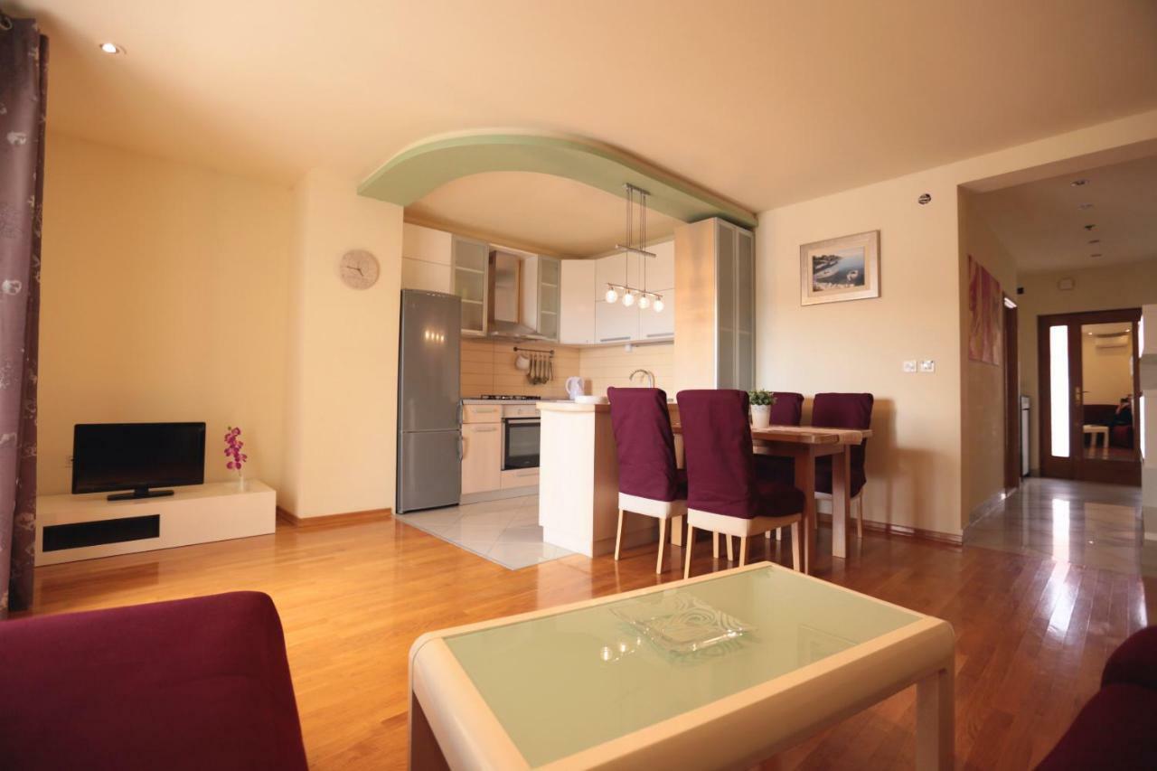 Apartman Vrsalovic Sumartin Exterior photo